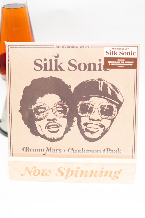 Bruno Mars & Paak Anderson “An Evening With Silk Sonic” (Vinile