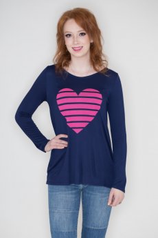 Heart Graphic Top by Fantastic Fawn